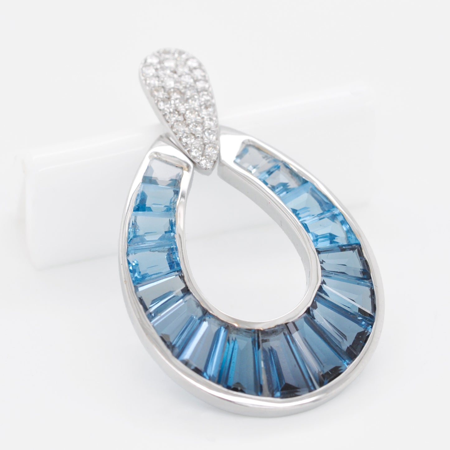 Doorknocker Blue Topaz Pendant