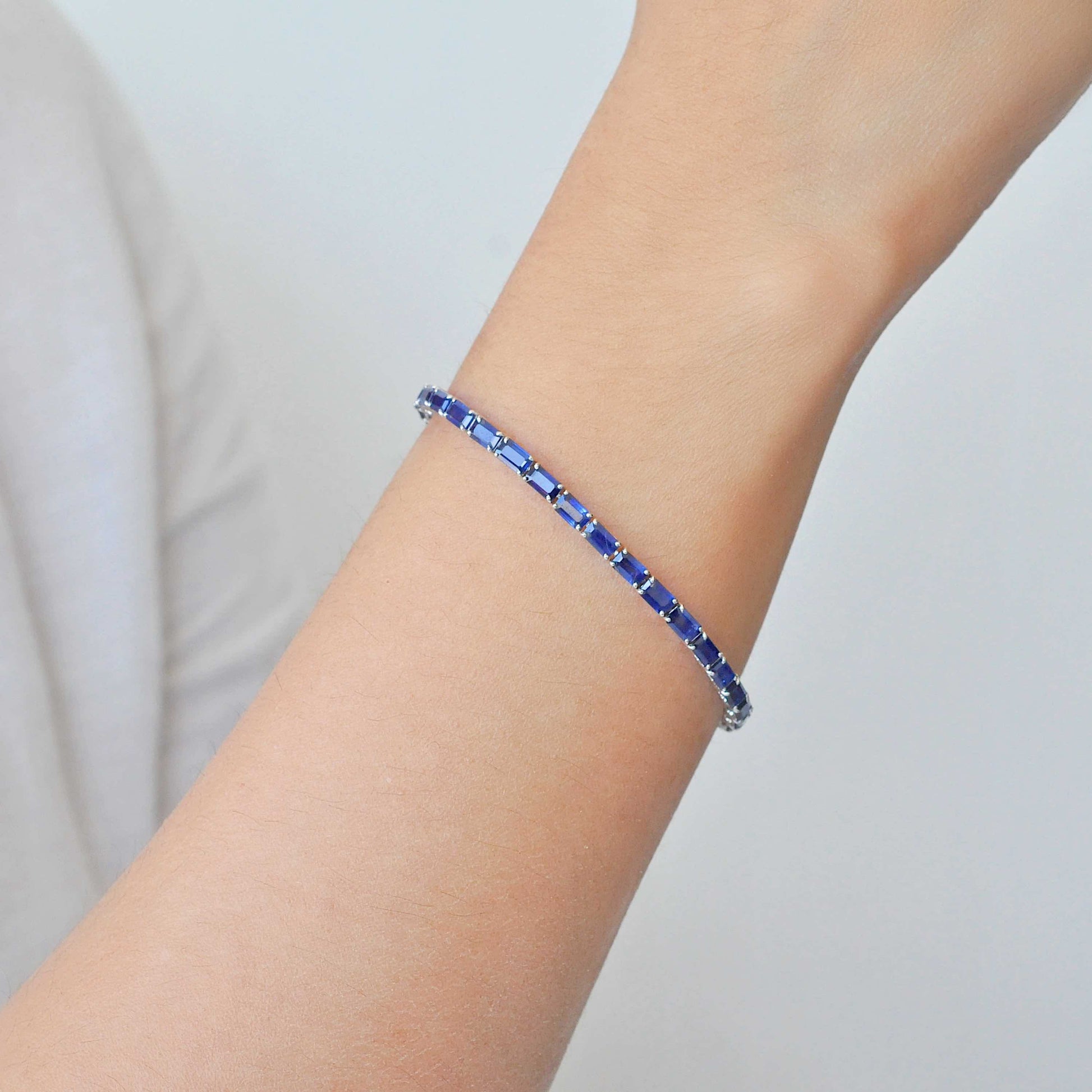 blue sapphire tennis bracelet