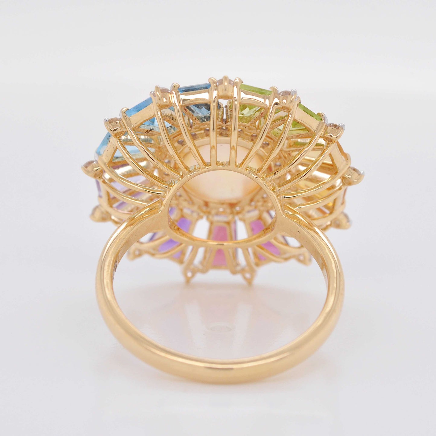 Lustrous Gold Rainbow Ferris Wheel Opal Diamond Ring