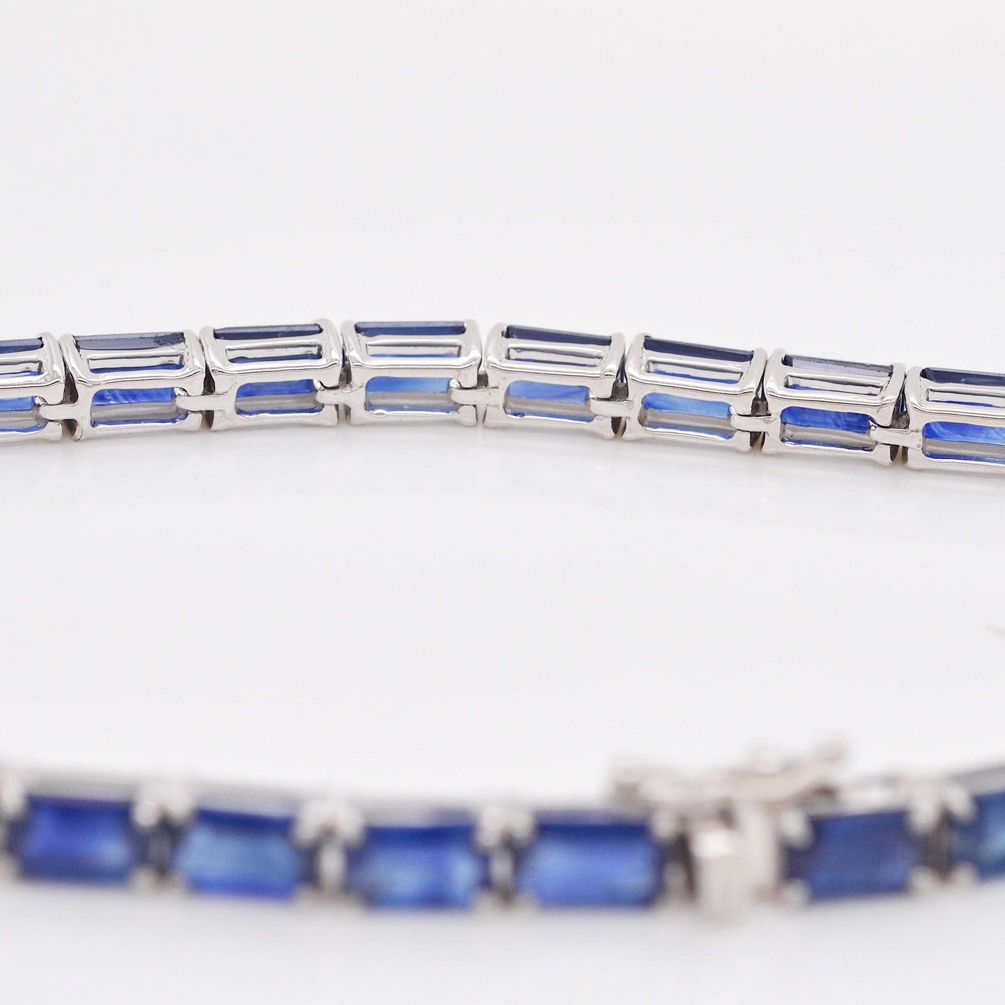 18K White Gold Octagon Blue Sapphire Tennis Bracelet