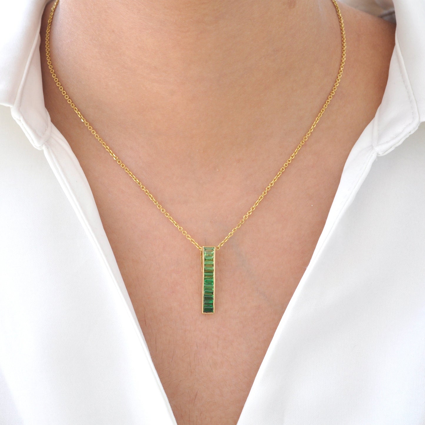 18K Gold Tsavorite Baguette Bar Pendant