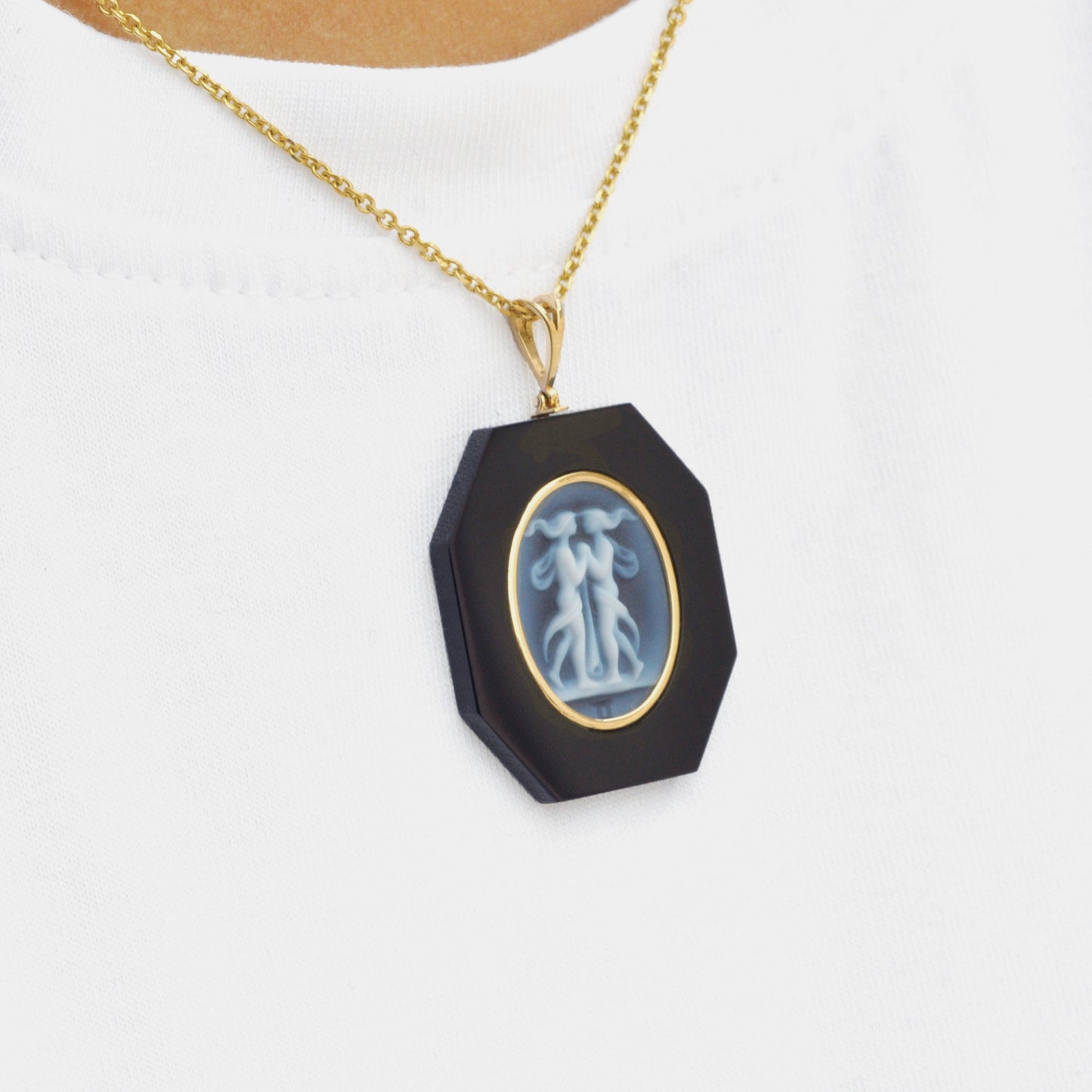 Gemini Zodiac Agate Cameo Black Onyx Pendant Necklace