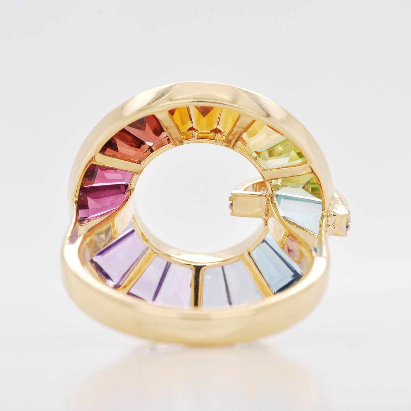 18K Gold Rainbow Baguette Gemstones Diamond Circle Ring