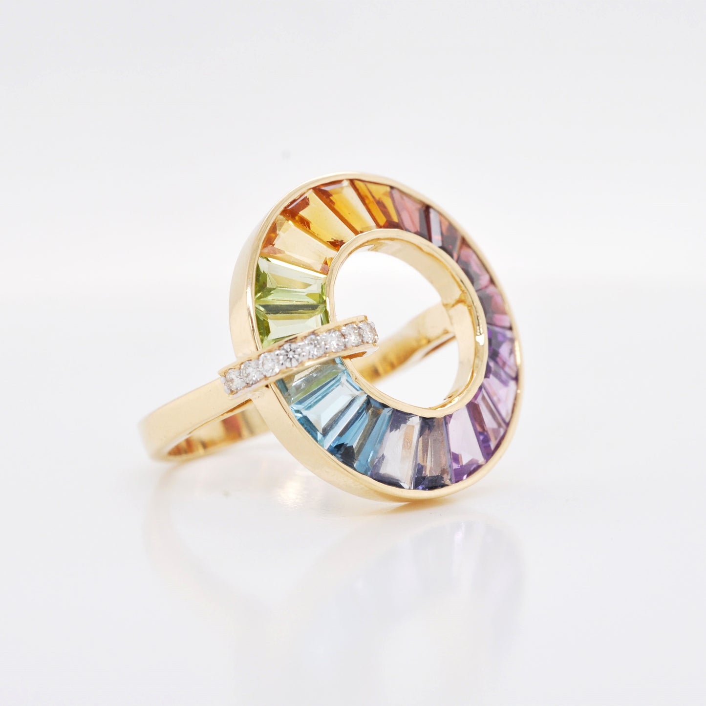 18K Gold Rainbow Baguette Gemstones Diamond Circle Ring