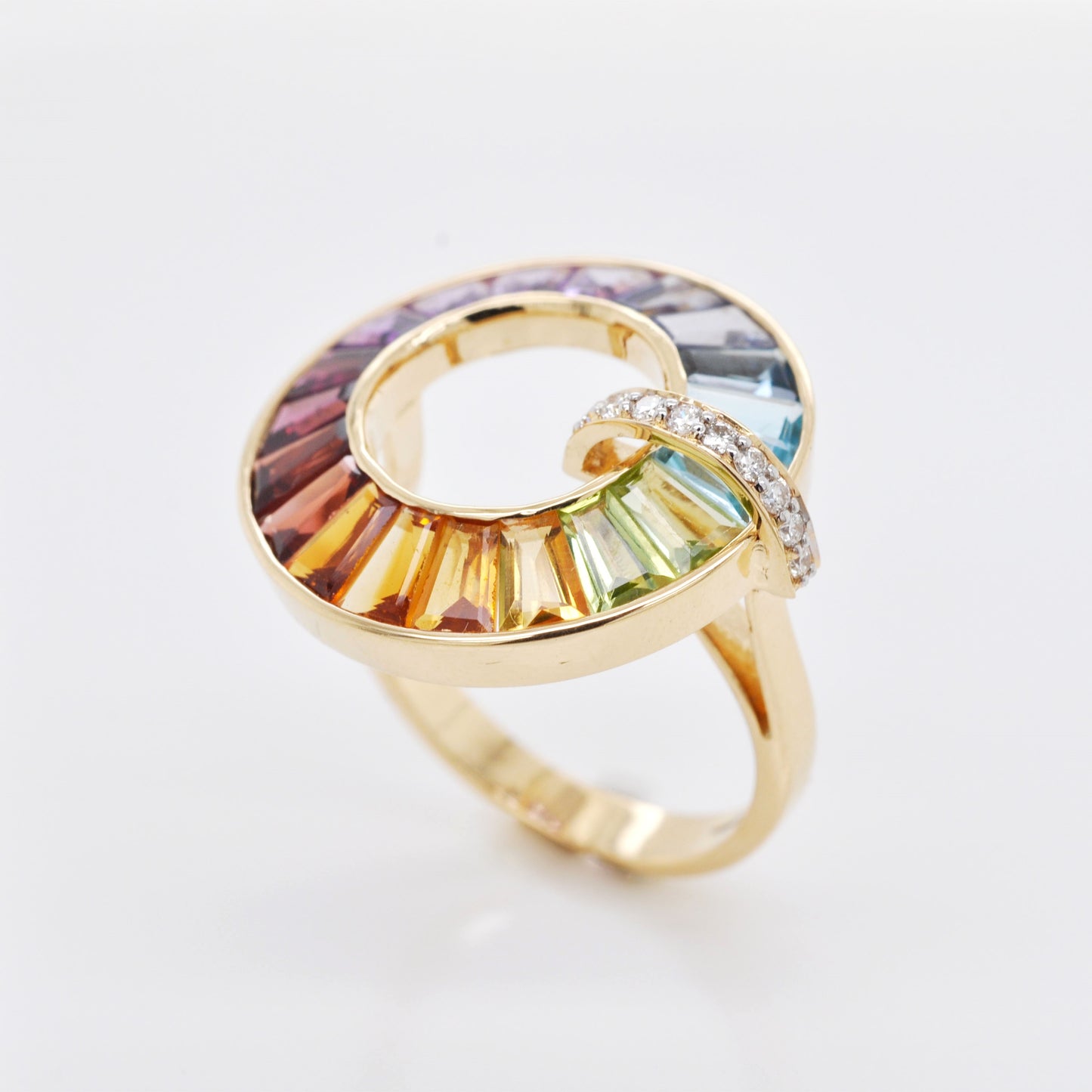 18K Gold Rainbow Baguette Gemstones Diamond Circle Ring