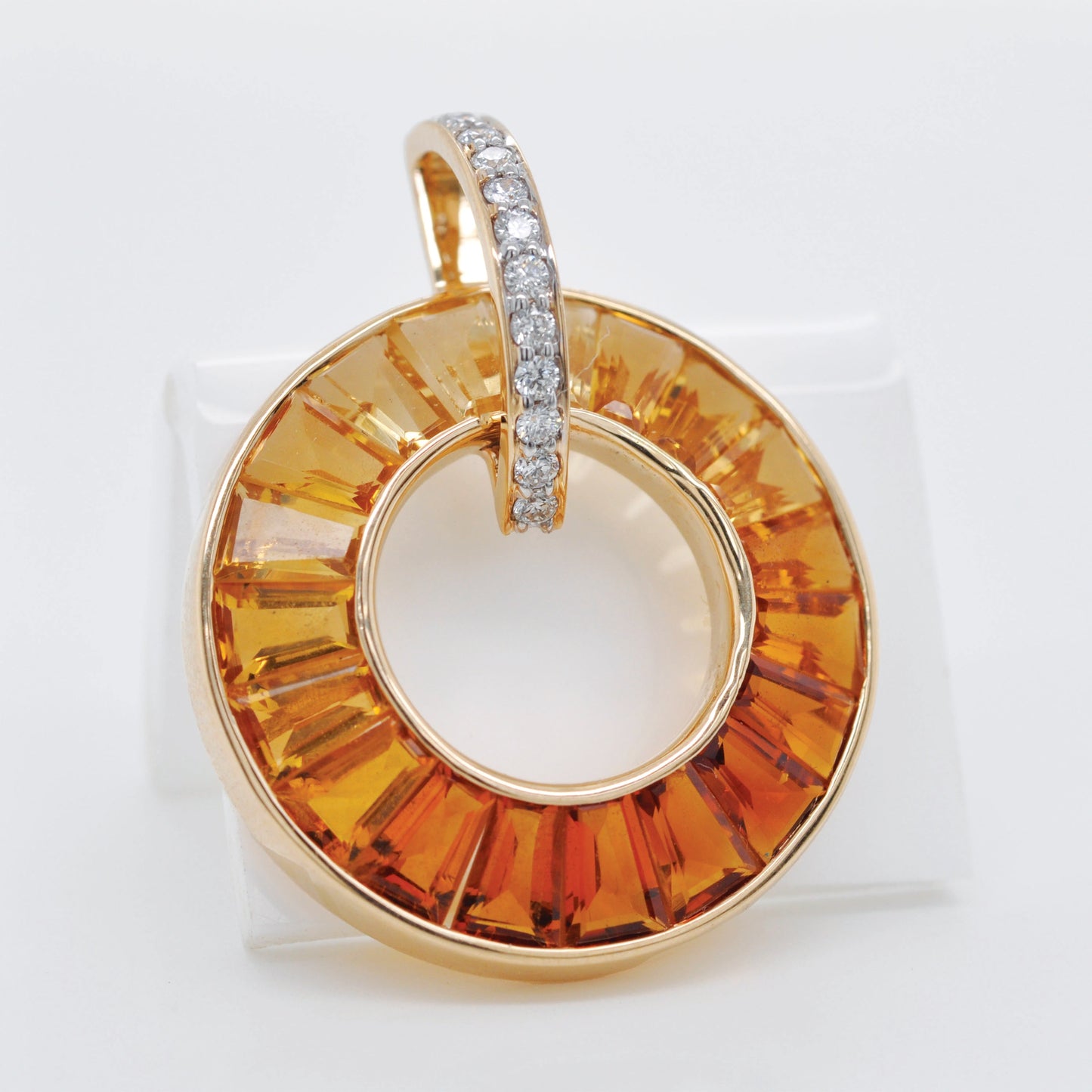 18K Gold Citrine Diamond Art Deco Circle Pendant Necklace