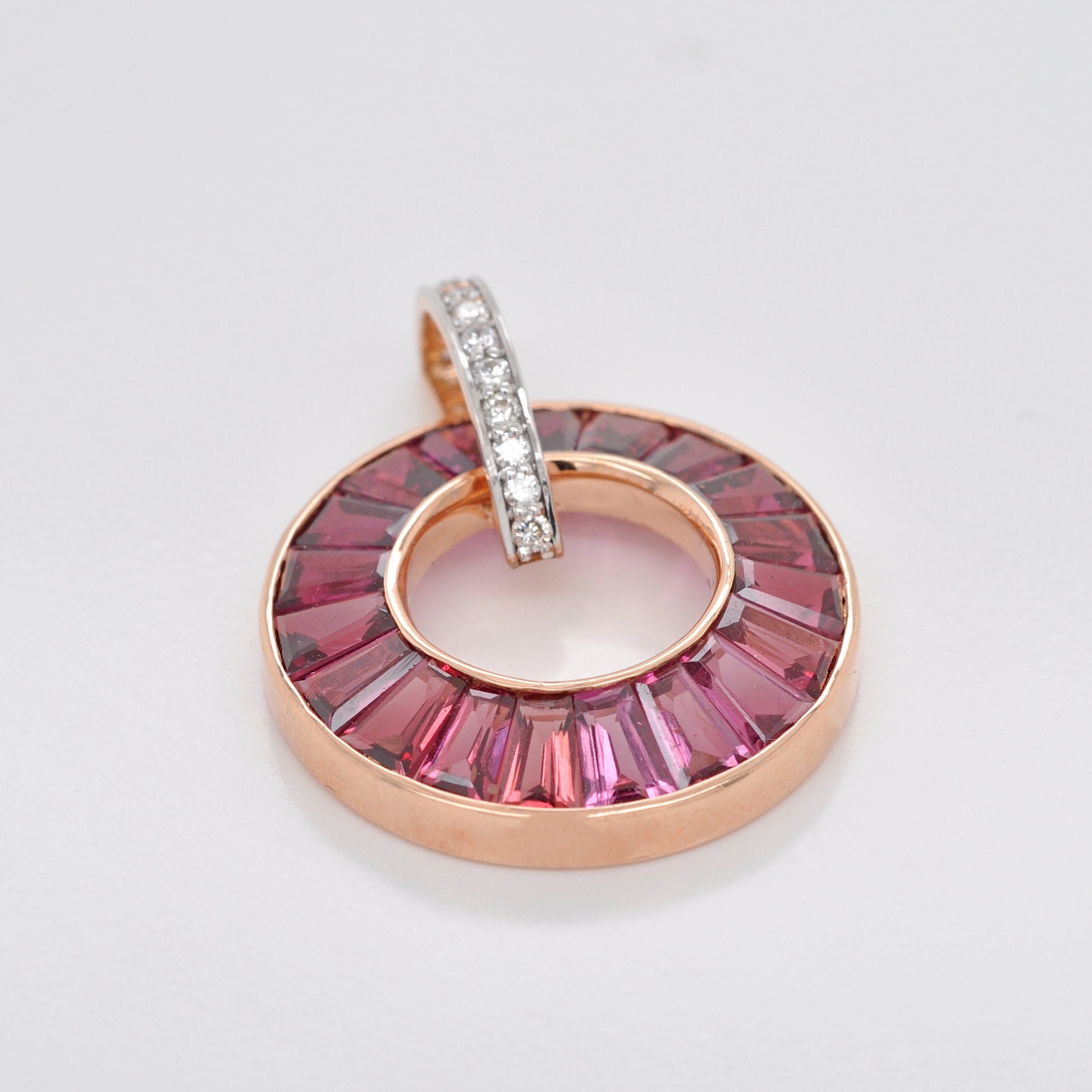 circle rhodolite pendant 